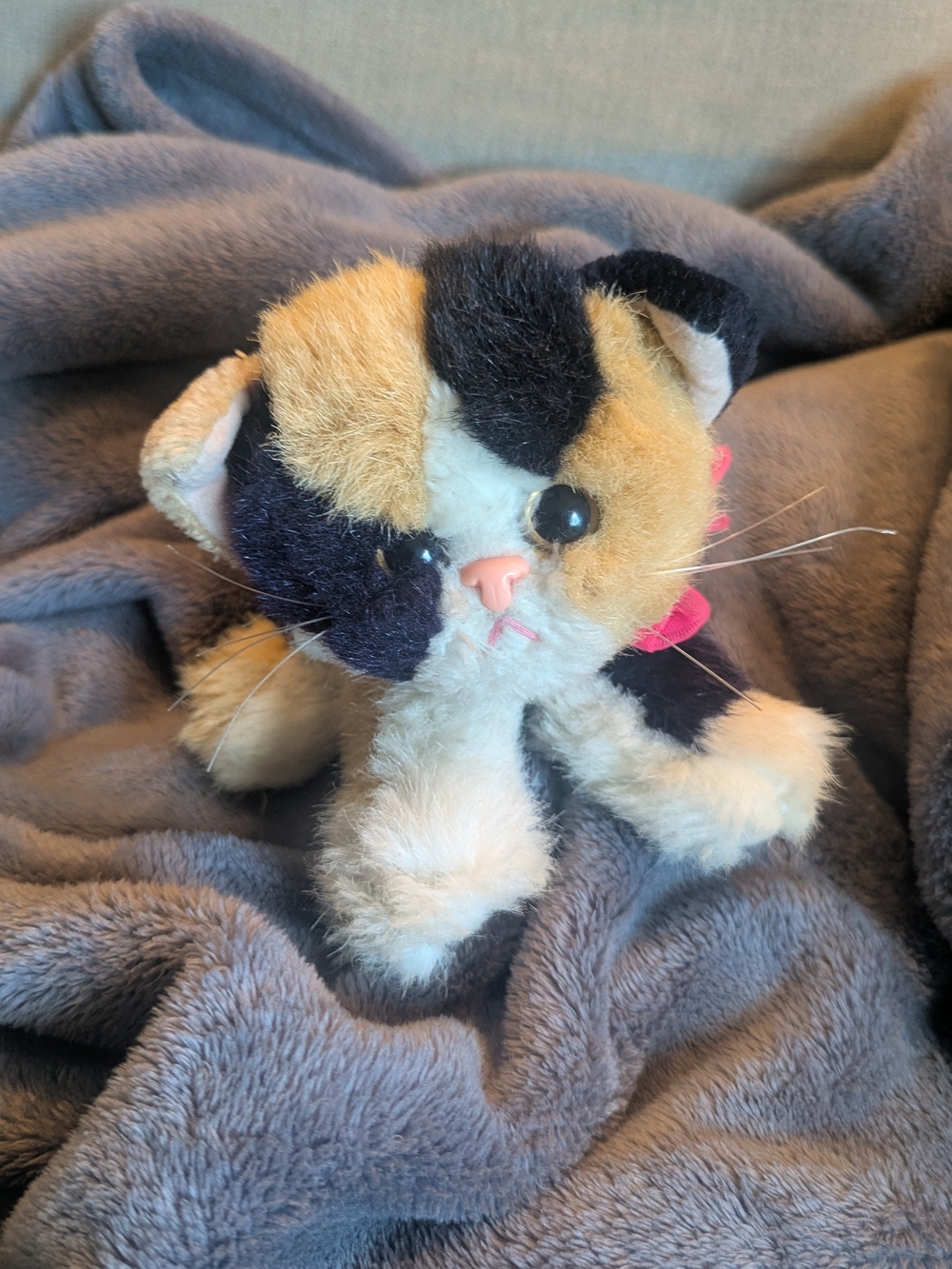 Vintage 90s TYCO Kitty Kitty Plush Calico Kitten Small Pet Toy - Multi-Color